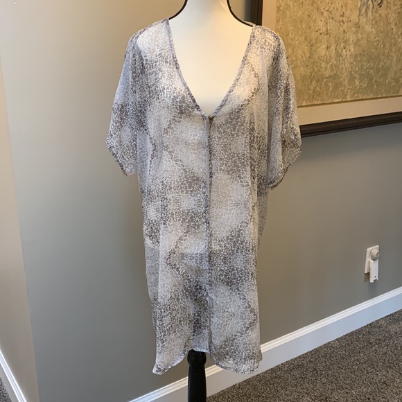 CRUISE CLUB NWT cover up - Picture 2 of 8